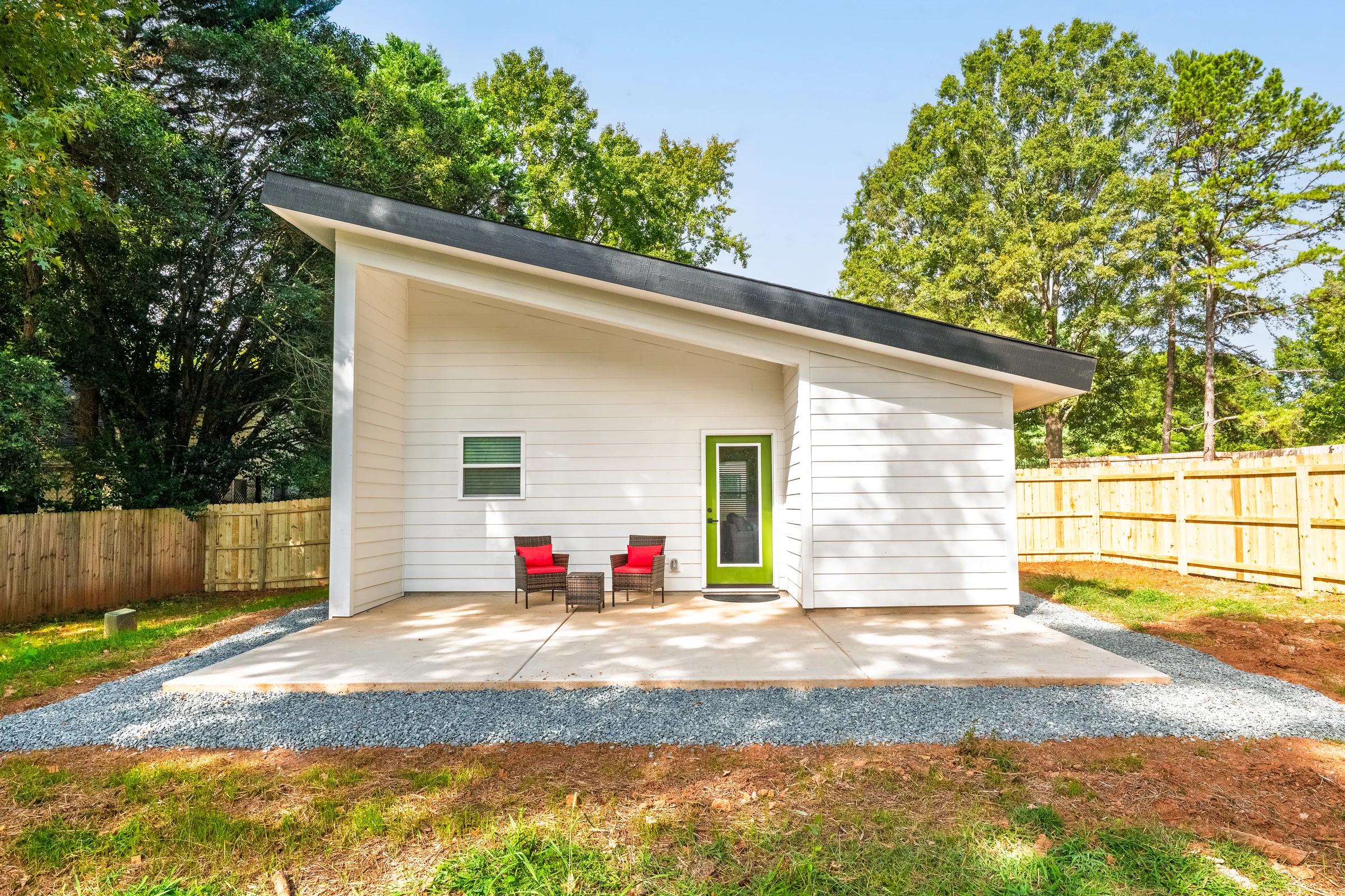 Ashwood Drive Studio ADU furnished rental Charlotte NC 28215 — photo 3