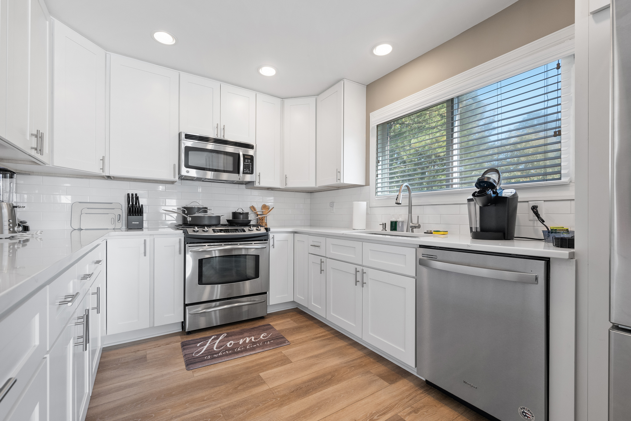 Modern decor and furnishings